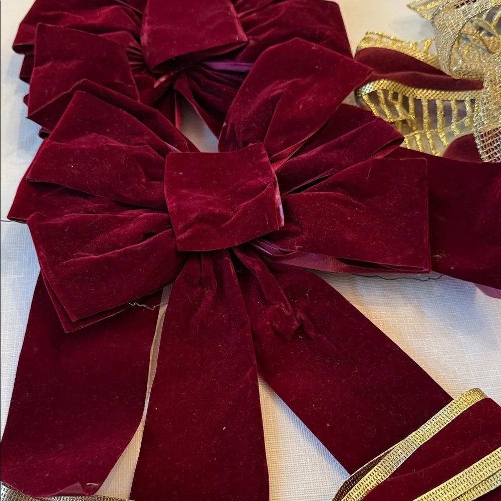 Elegant Burgundy and Gold Holiday Bow Set